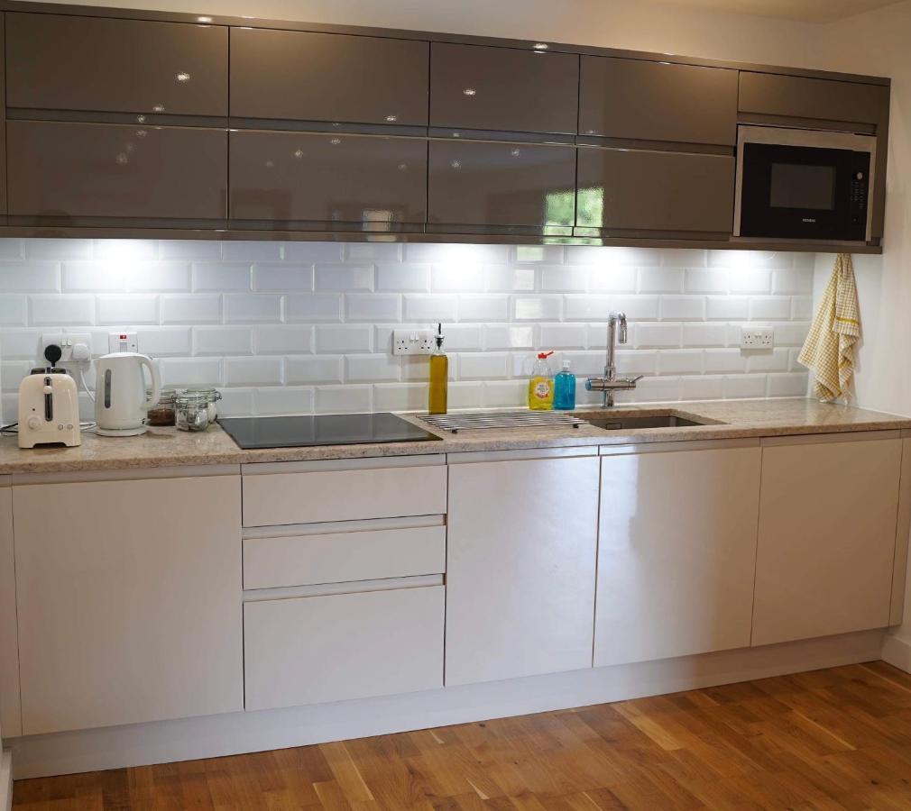 Countryside Annex- Sleeps 2 Free Parking & Garden Apartment แคนเทอร์เบอรี ภายนอก รูปภาพ